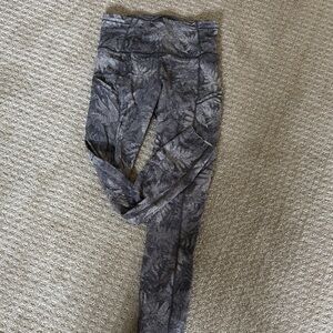 lululemon athletica Black Patterned Women Jeggings